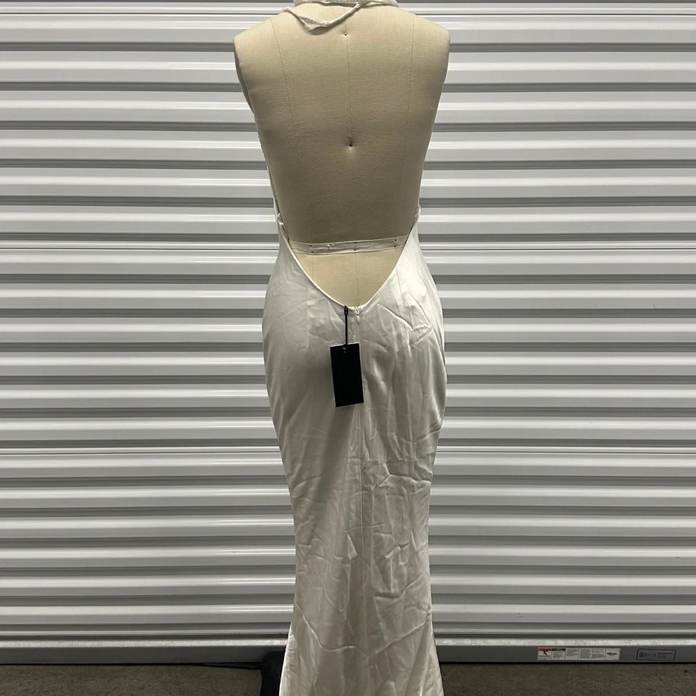 Retrofete Eve Crystal Halter Low Back Maxi Gown White - Picture 6 of 9